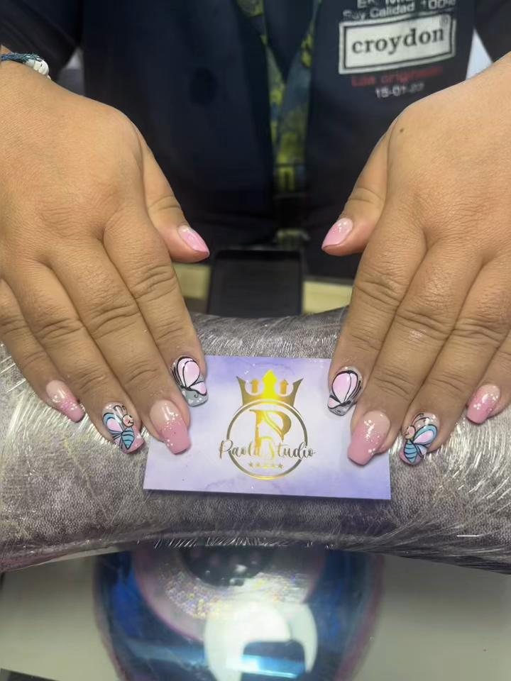 Uñas decoradas Paola Studio